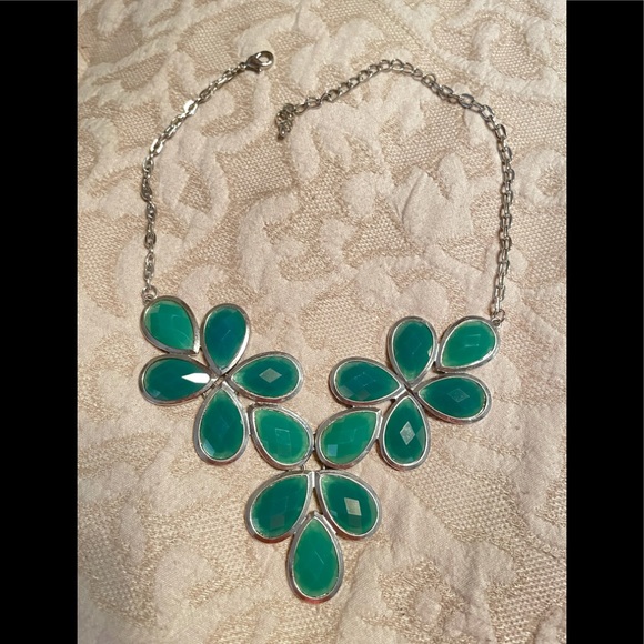 Statement necklace - Picture 2 of 2